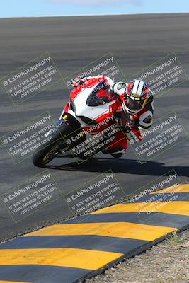 media/Mar-20-2023-Moto Forza (Mon) [[d0bbc59e78]]/2-B Group (Yellow)/Session 2 (Bowl)/